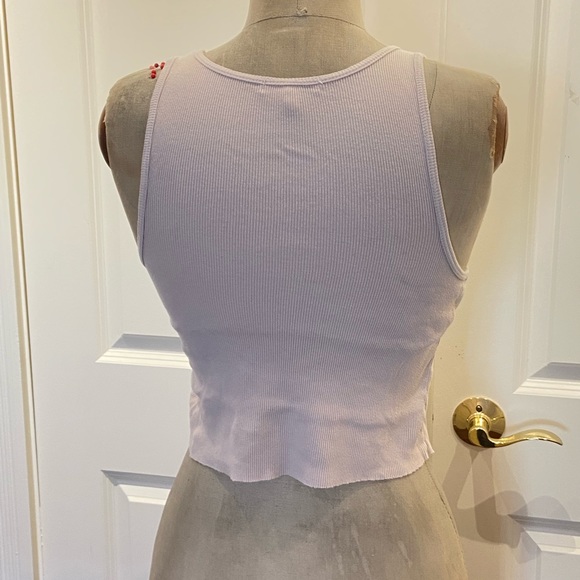Graphic pink UO tank - Picture 2 of 4
